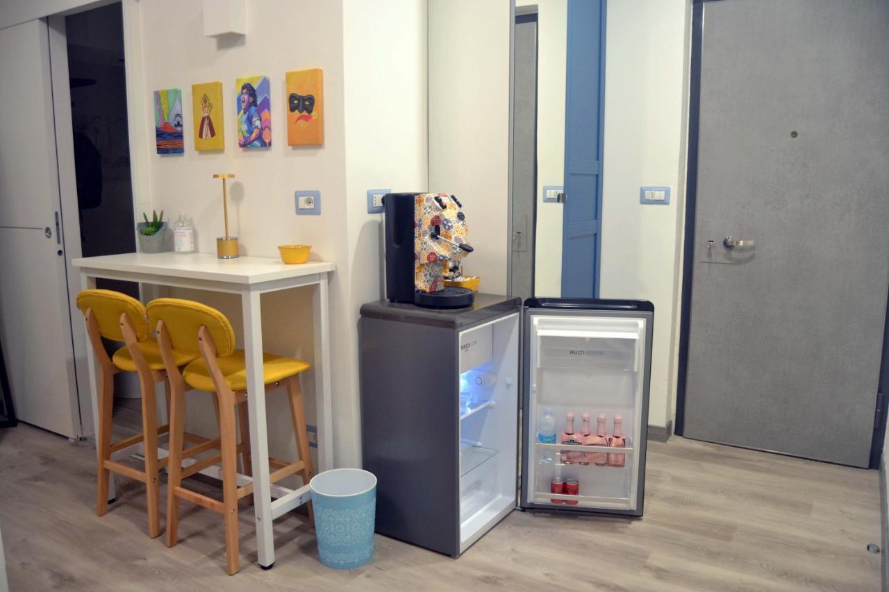 Room&Chiaia Neapol Zewnętrze zdjęcie